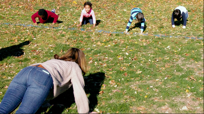 Kids and parent do
push-ups